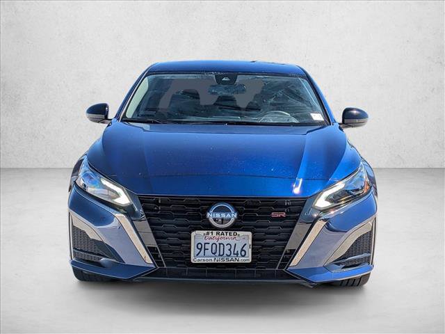 Used 2023 Nissan Altima 2.5 SR FWD image 2