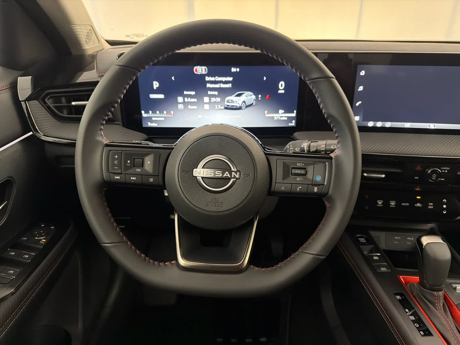 New 2026 Nissan Kicks SR FWD image 17