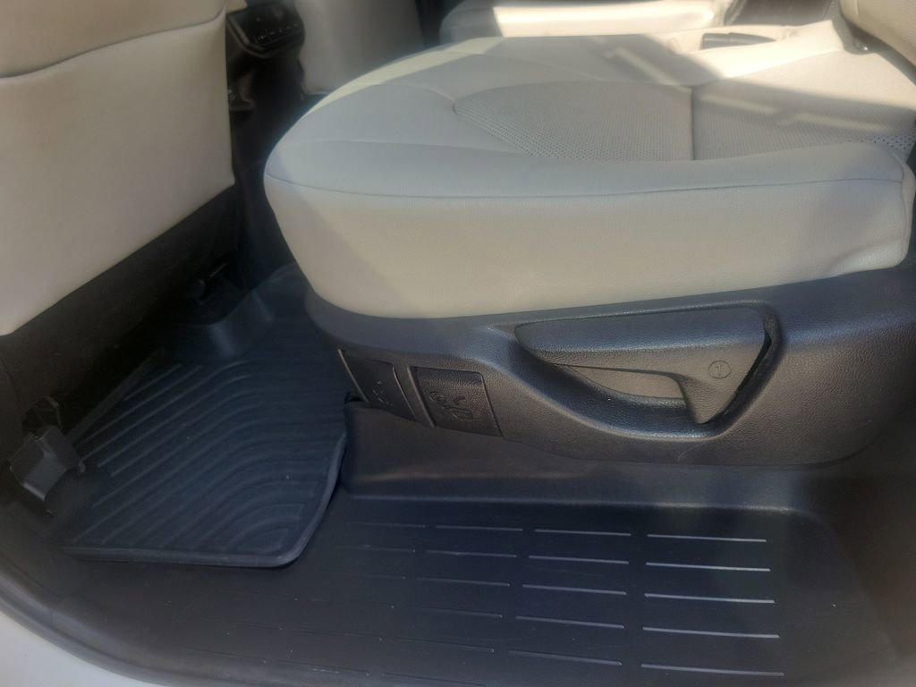 Used 2024 Toyota Grand Highlander XLE image 72