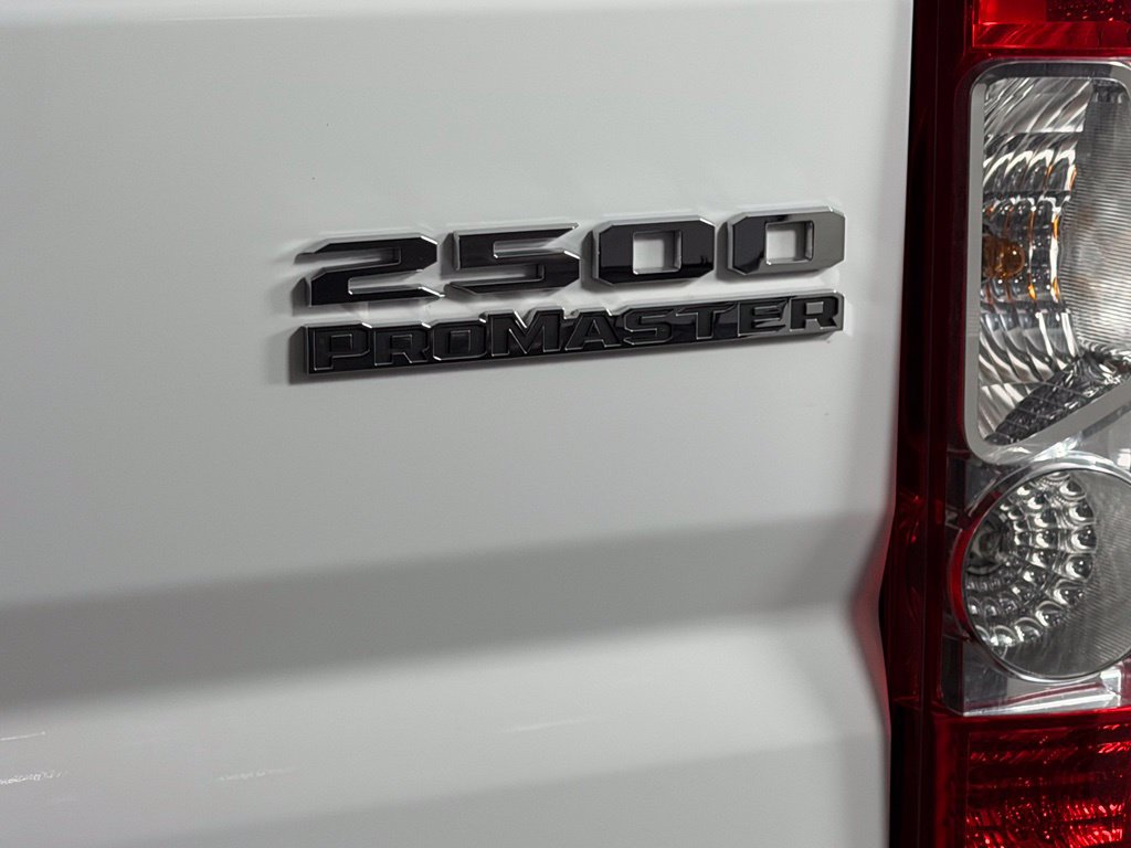 Used 2025 RAM ProMaster 2500 w/ U-Haul Equipment Group FWD image 15