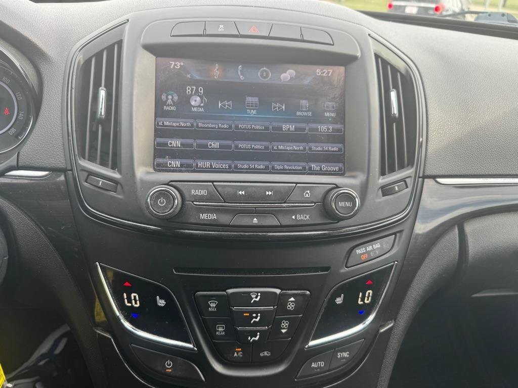 Used 2017 Buick Regal Sport Touring FWD image 14