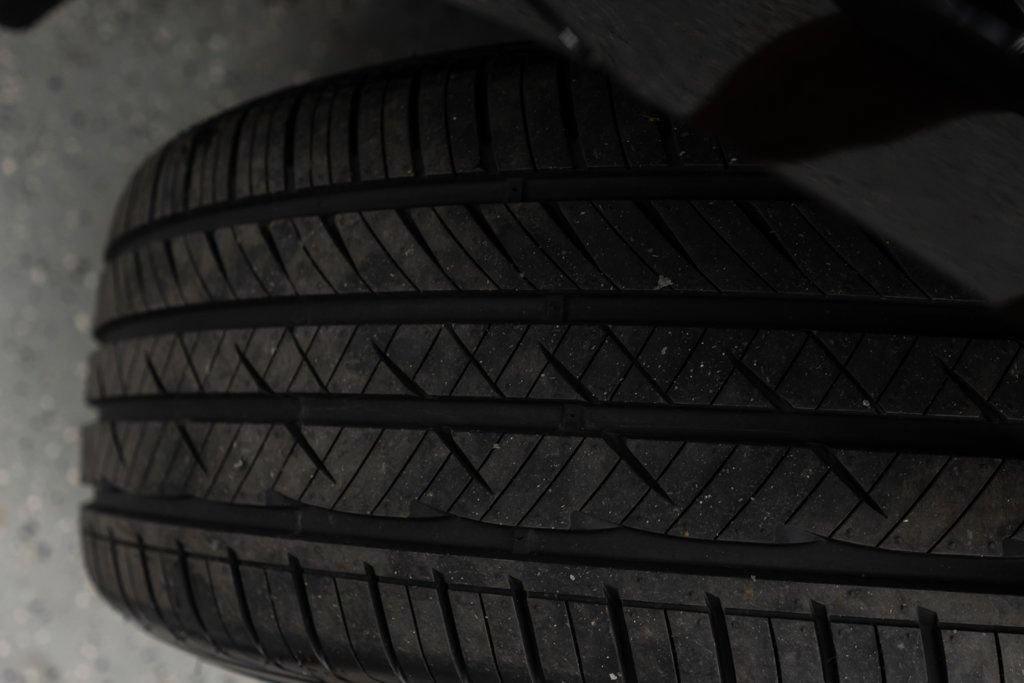 Used 2024 Porsche Macan AWD/4WD image 38