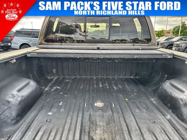 Used 2015 Ford F250 Lariat w/ Lariat Ultimate Package image 32