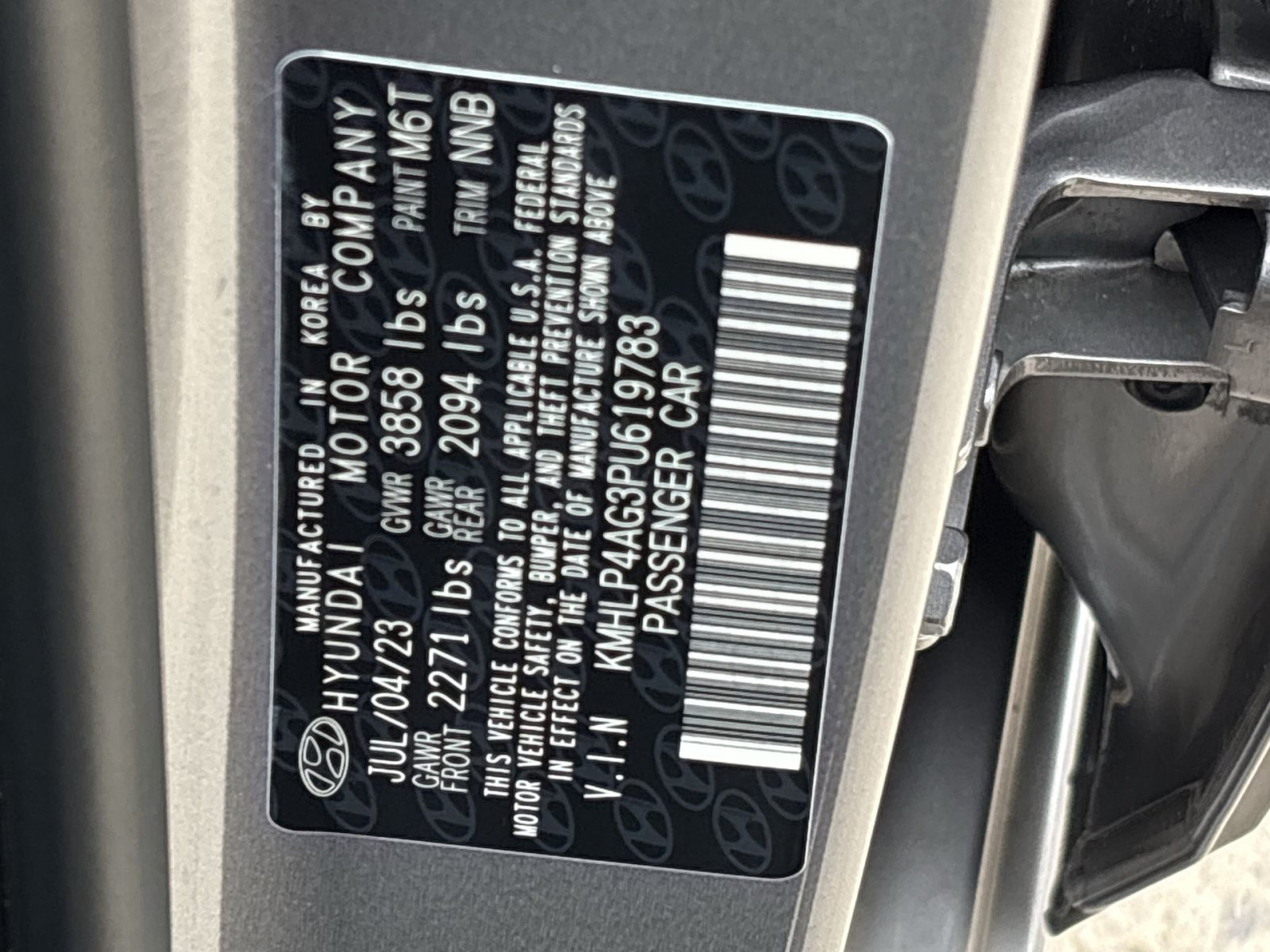 Used 2023 Hyundai Elantra Limited w/ Cargo Package FWD image 40