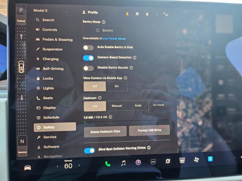 Used 2023 Tesla Model X image 52