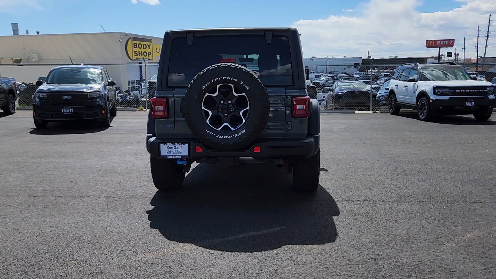 Used 2023 Jeep Wrangler Unlimited Rubicon 4xe w/ Steel Bumper Group image 3