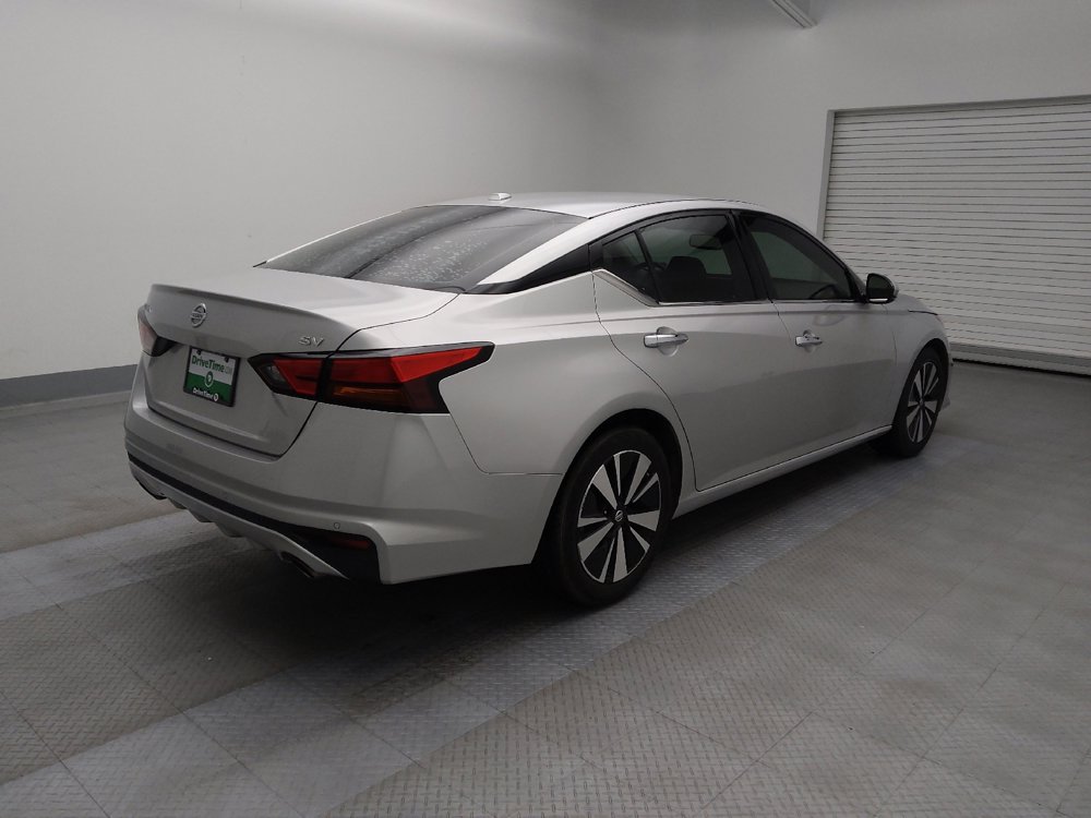 Used 2019 Nissan Altima 2.5 SV image 9