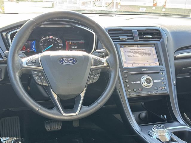 Used 2019 Ford Fusion Energi Titanium image 10
