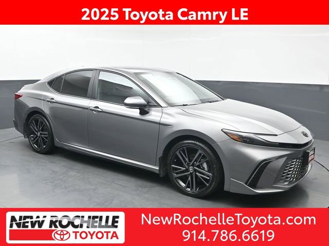 Used 2025 Toyota Camry LE image 1