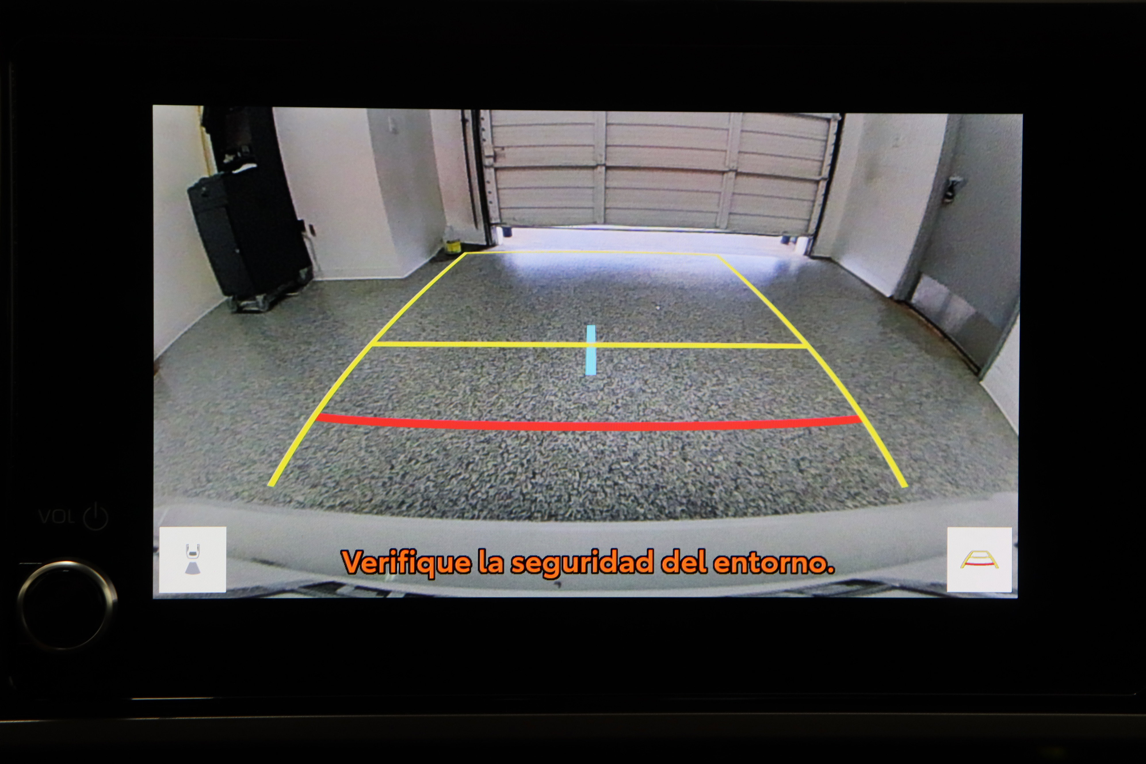 Used 2025 Toyota Camry SE FWD image 20