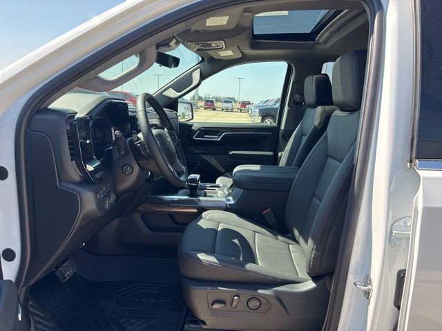 New 2026 Chevrolet Silverado 1500 LTZ w/ LTZ Premium Package image 9