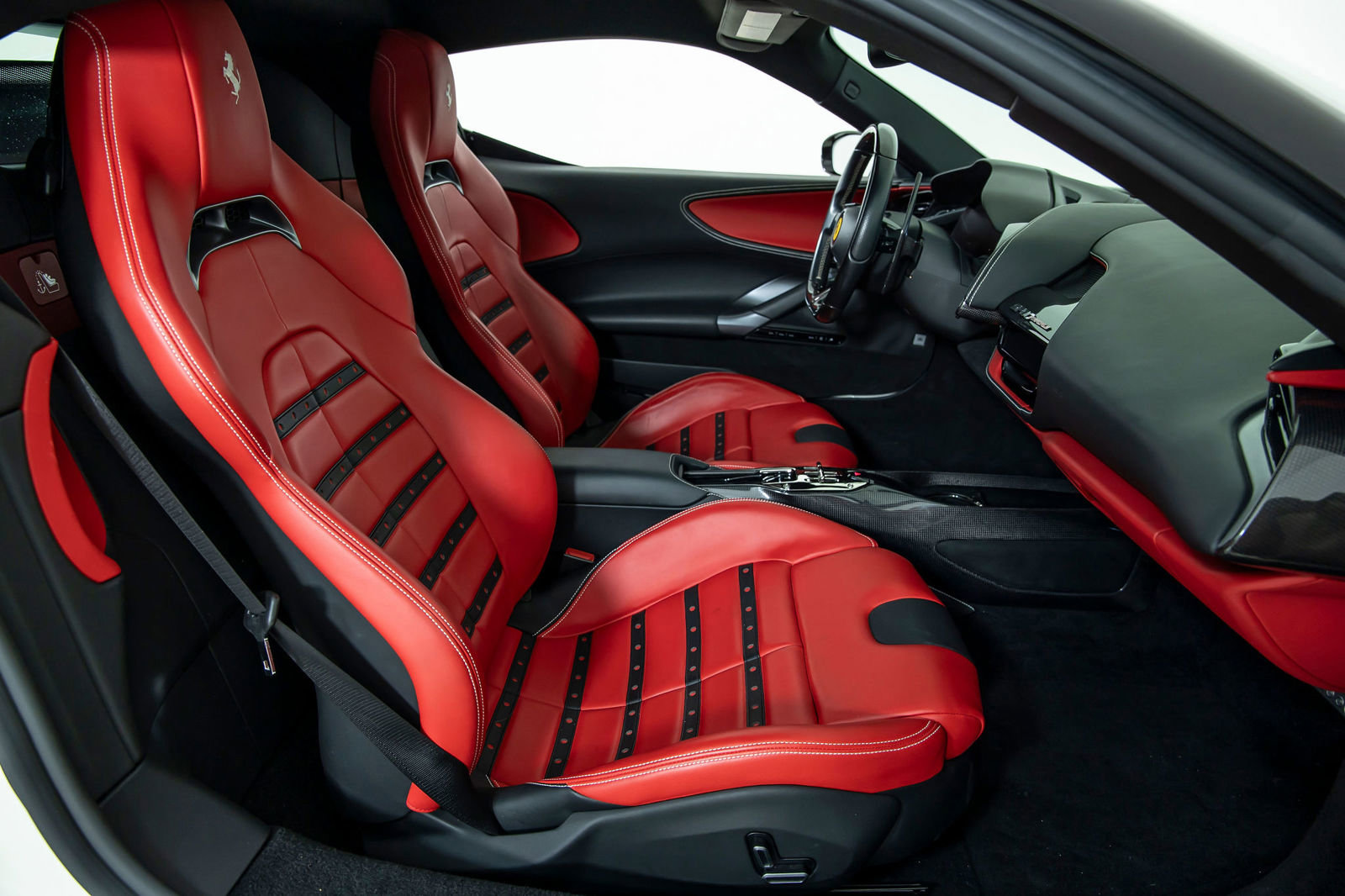 Certified 2022 Ferrari SF90 Stradale AWD/4WD image 14