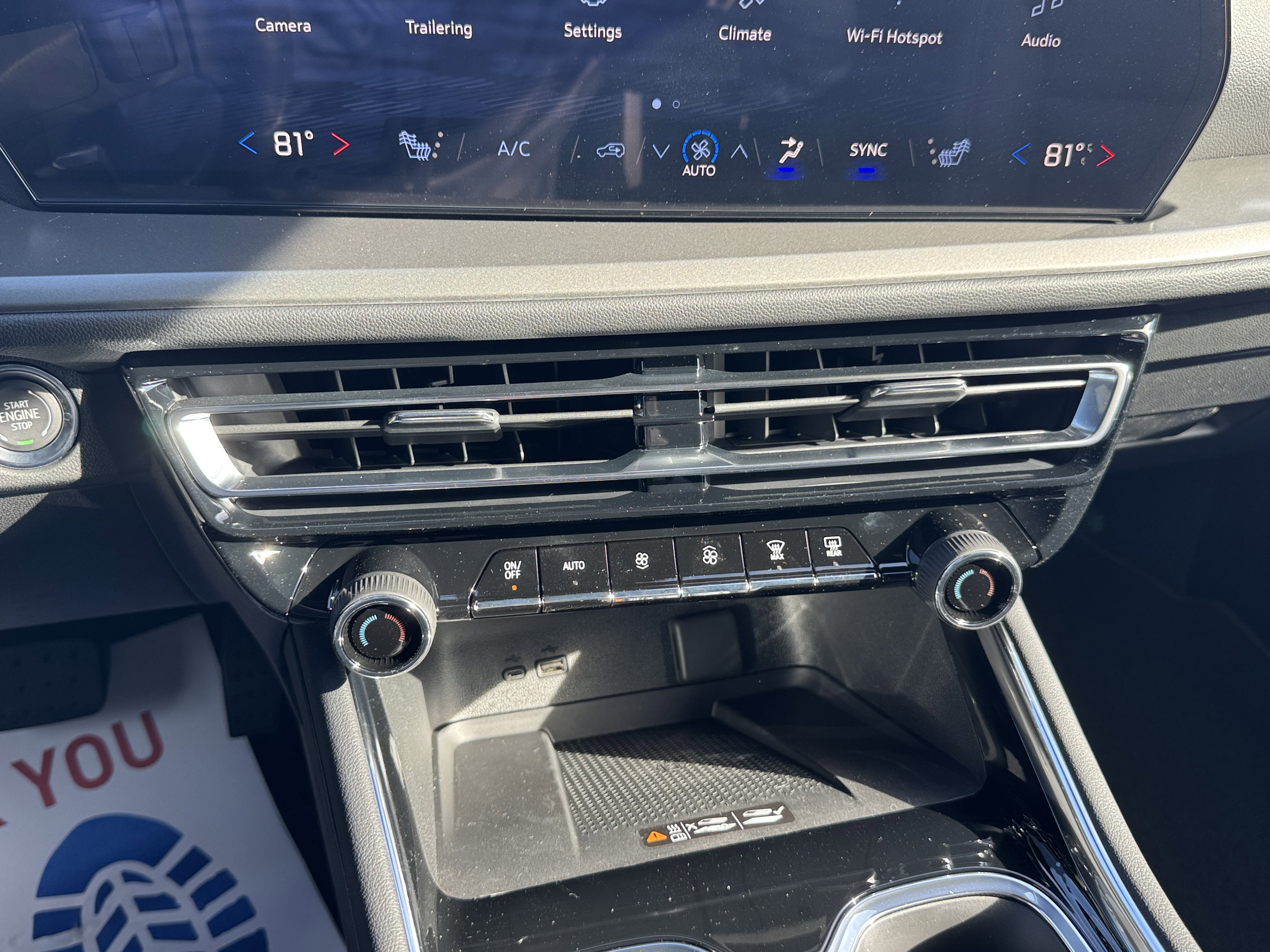 New 2026 Chevrolet Traverse LT w/ Sun and Wheel Package image 19