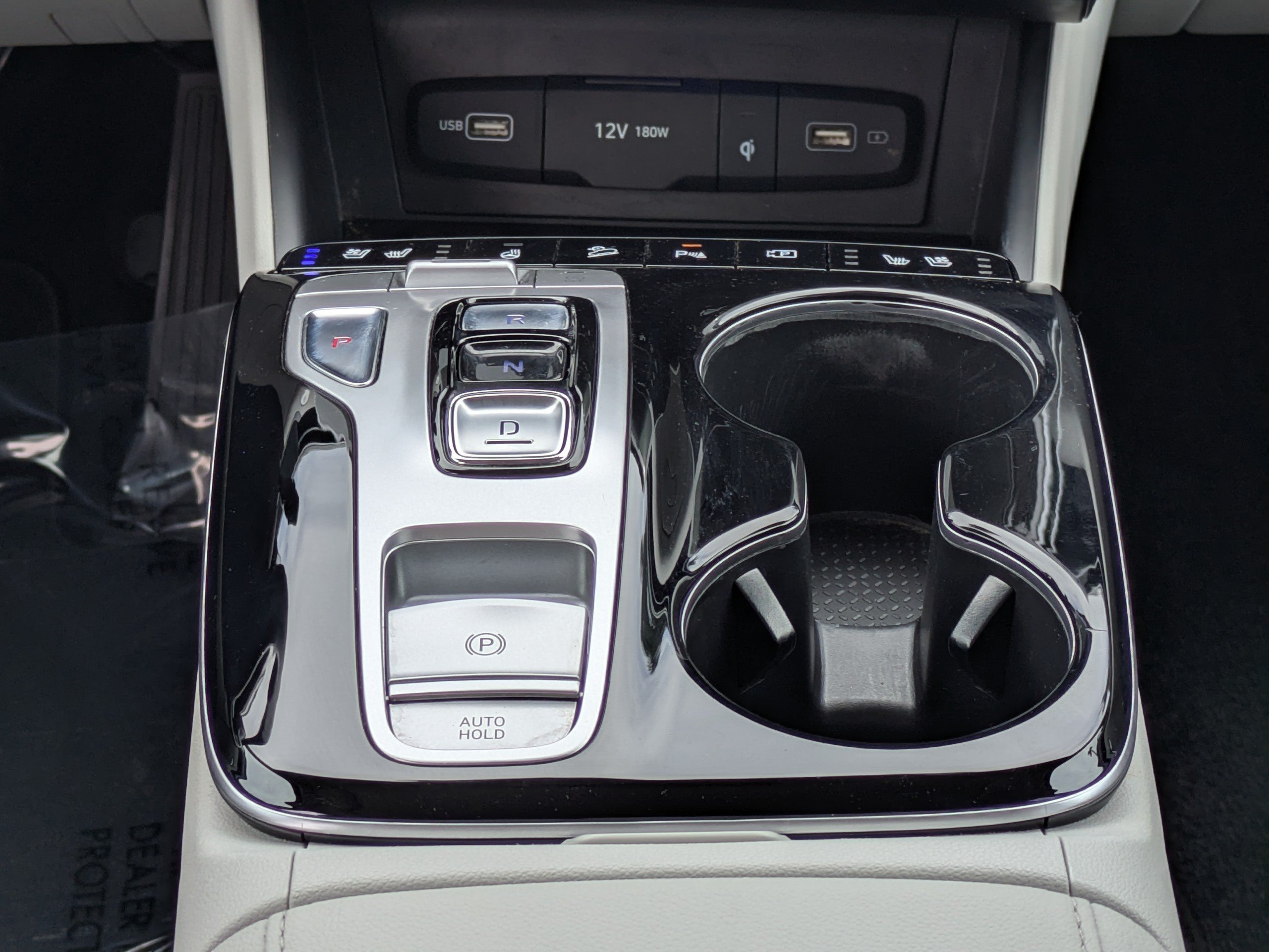 Certified 2024 Hyundai Tucson Limited FWD image 18