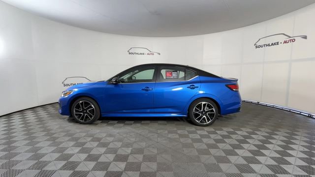 Certified 2024 Nissan Sentra SR w/ SR Premium Package FWD image 5