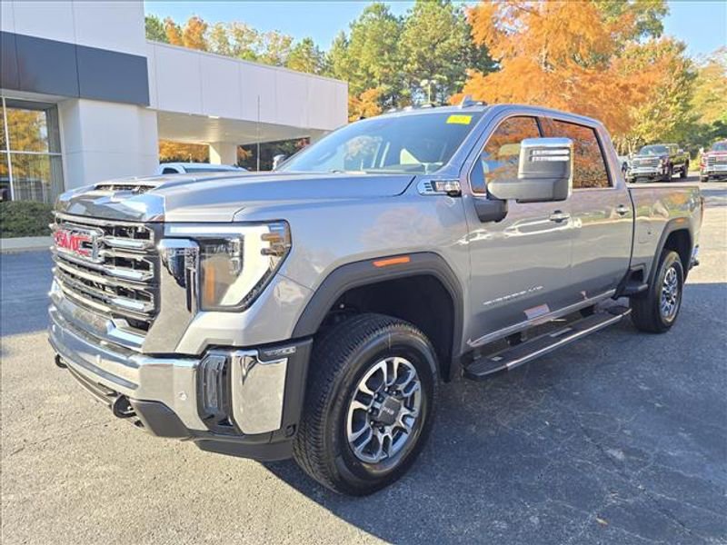 New 2026 GMC Sierra 2500 SLT w/ SLT Premium Package image 19