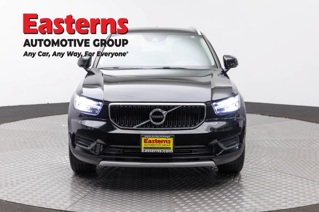Used 2019 Volvo XC40 T5 Momentum AWD/4WD image 2