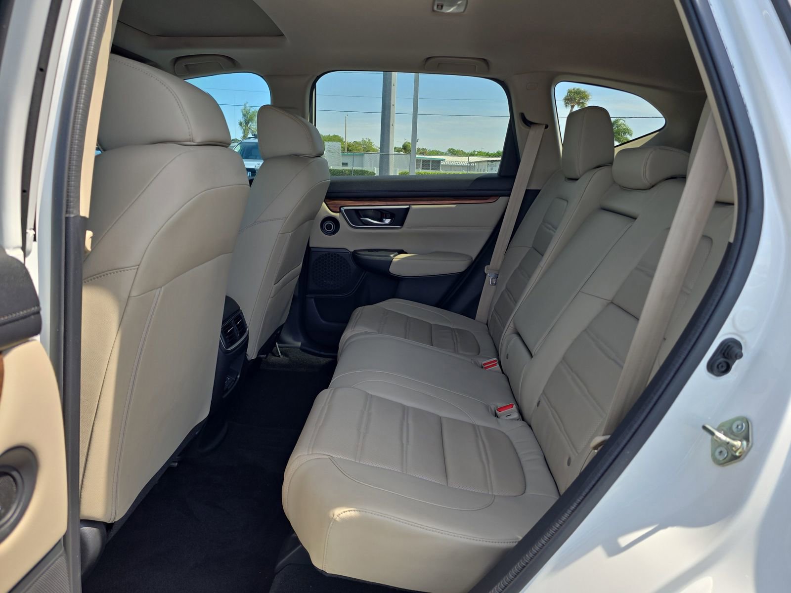 Used 2018 Honda CR-V Touring image 13