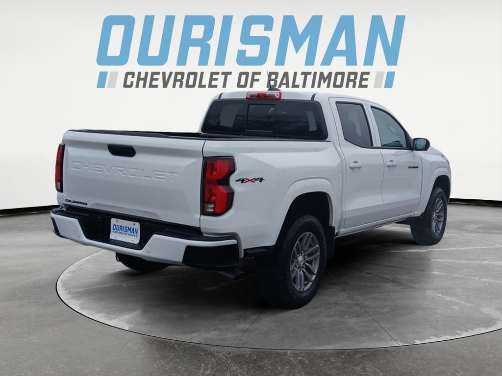 Used 2025 Chevrolet Colorado LT w/ LT Convenience Package image 6