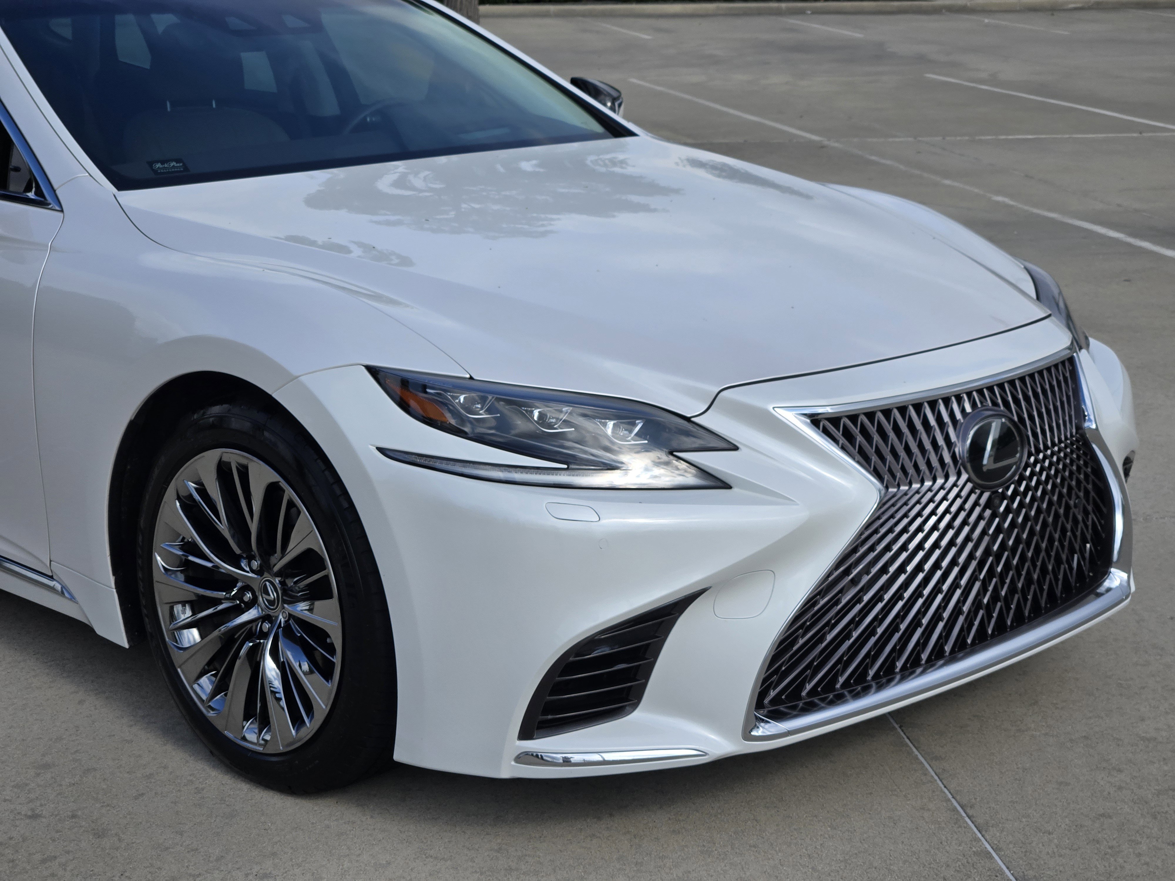 Used 2020 Lexus LS 500 w/ Interior Upgrade Package RWD image 9