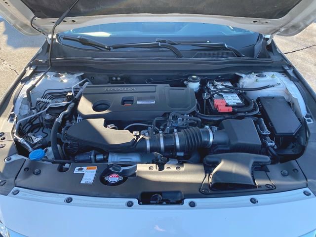 Used 2019 Honda Accord Touring image 30