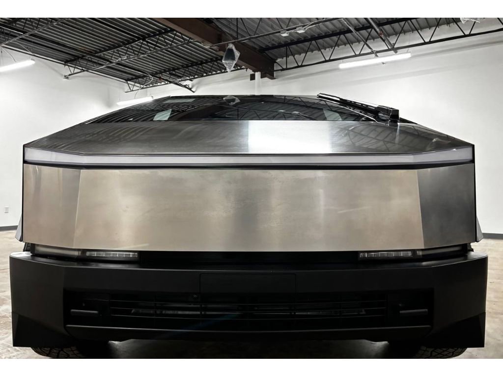 Used 2024 Tesla Cybertruck AWD Crew Cab image 3