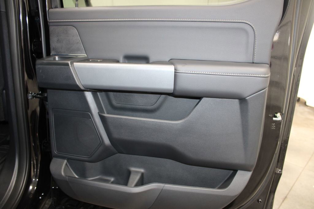 New 2026 Ford F150 XLT w/ Equipment Group 302A MID AWD/4WD image 31