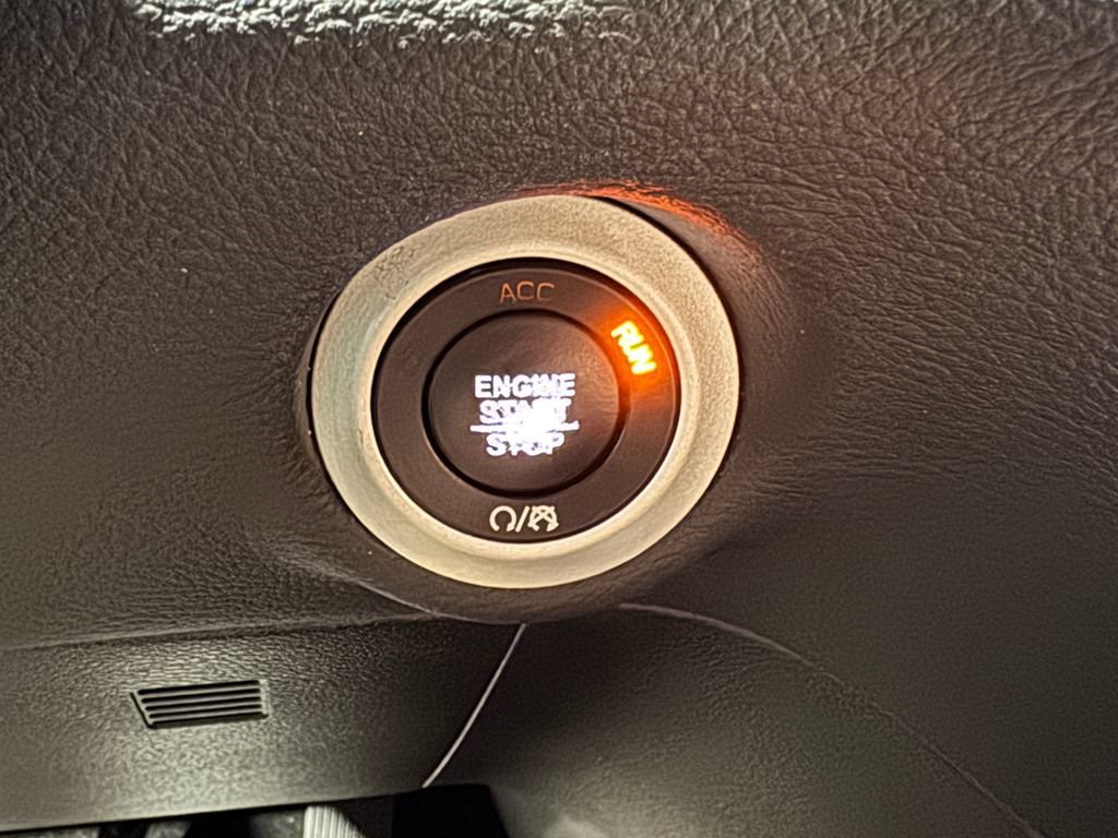 Used 2021 Chrysler Pacifica Touring w/ S Appearance Package FWD image 41