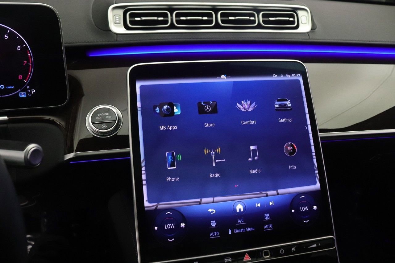 Certified 2022 Mercedes-Benz S 500 4MATIC image 11