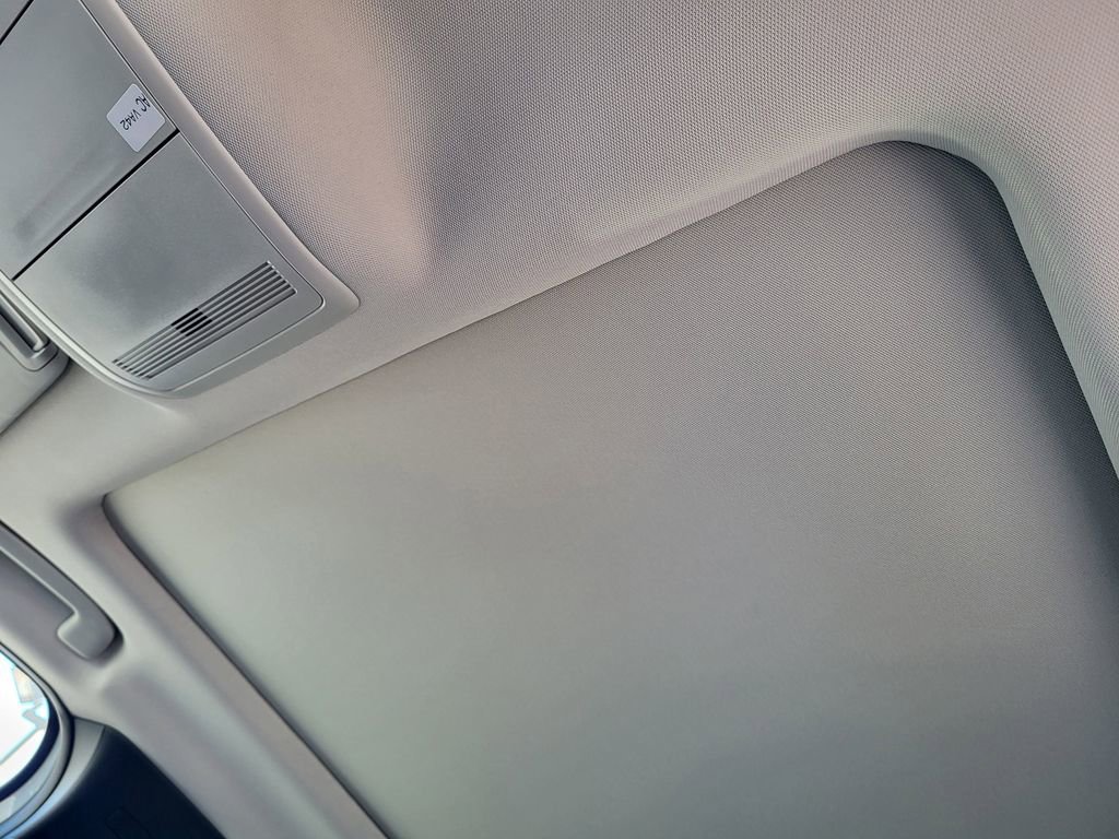 New 2026 MAZDA CX-50 AWD 2.5 Hybrid w/ Cargo Package image 18