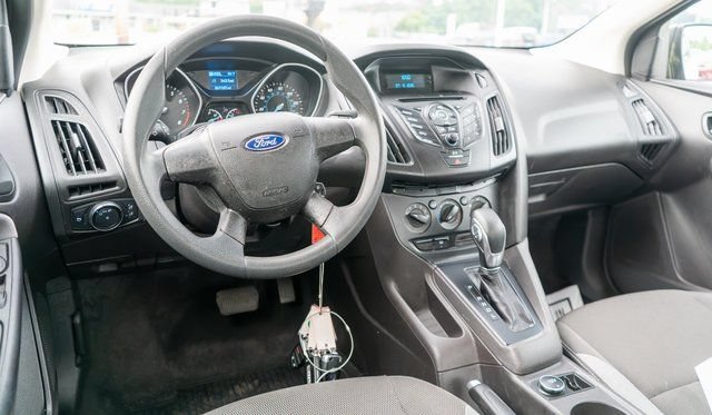 Used 2014 Ford Focus S FWD image 12