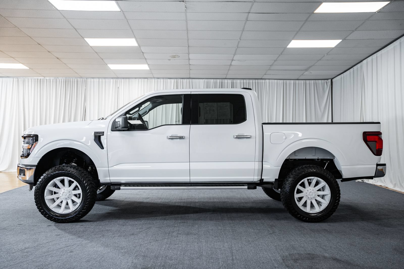 Certified 2025 Ford F150 XLT w/ Equipment Group 301A Standard AWD/4WD image 4