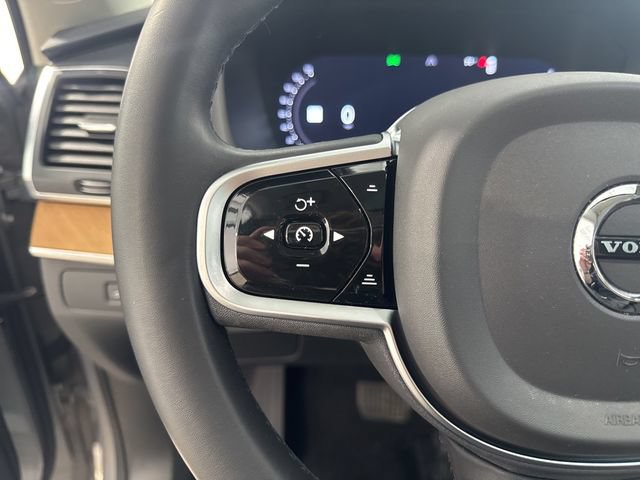 Used 2023 Volvo XC90 B6 Core w/ Protection Package Premier AWD/4WD image 9