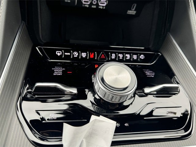 New 2024 Jeep Grand Wagoneer L Series II w/ Quick Order Packagew 28T image 36