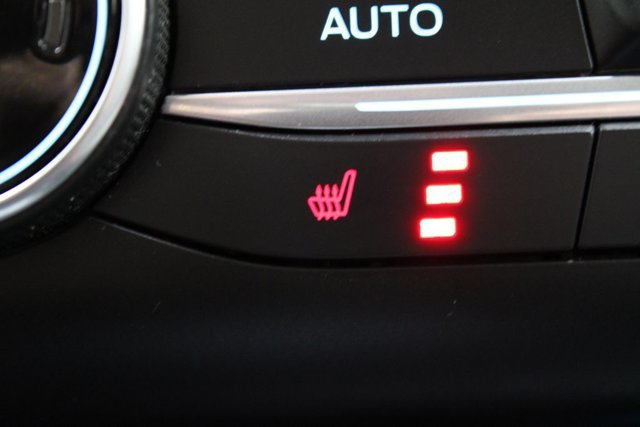 Certified 2020 Ford Escape SE Sport AWD/4WD image 4