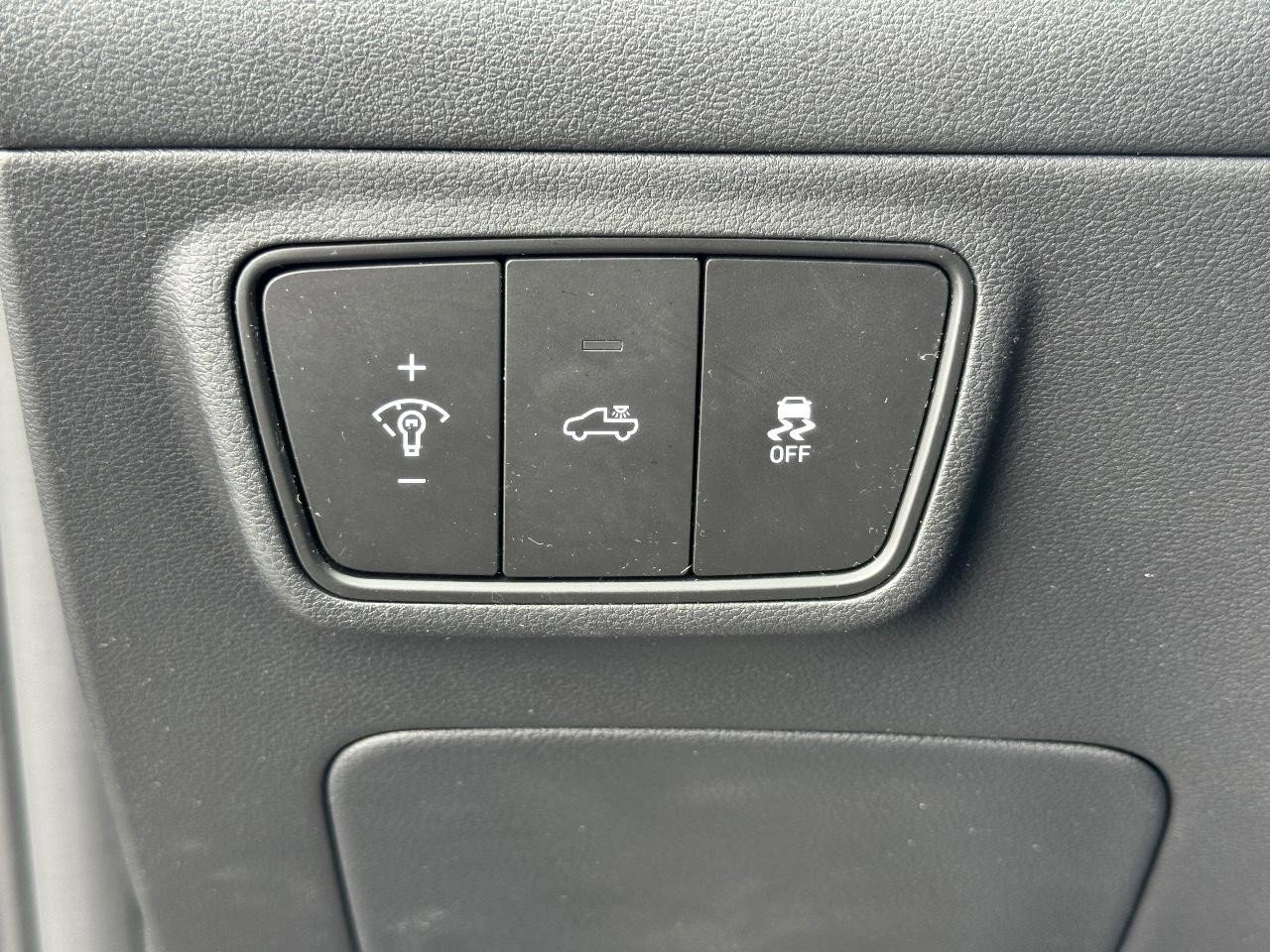 Used 2024 Hyundai Santa Cruz SEL image 20