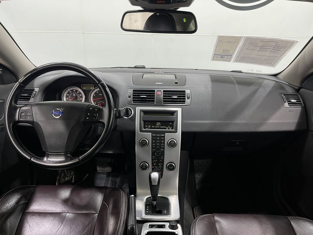 Used 2013 Volvo C70 T5 image 17