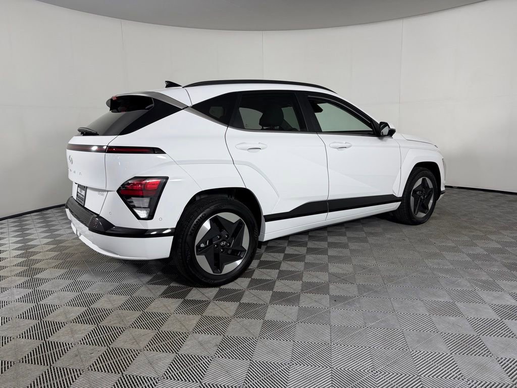 Used 2024 Hyundai Kona Limited FWD image 7