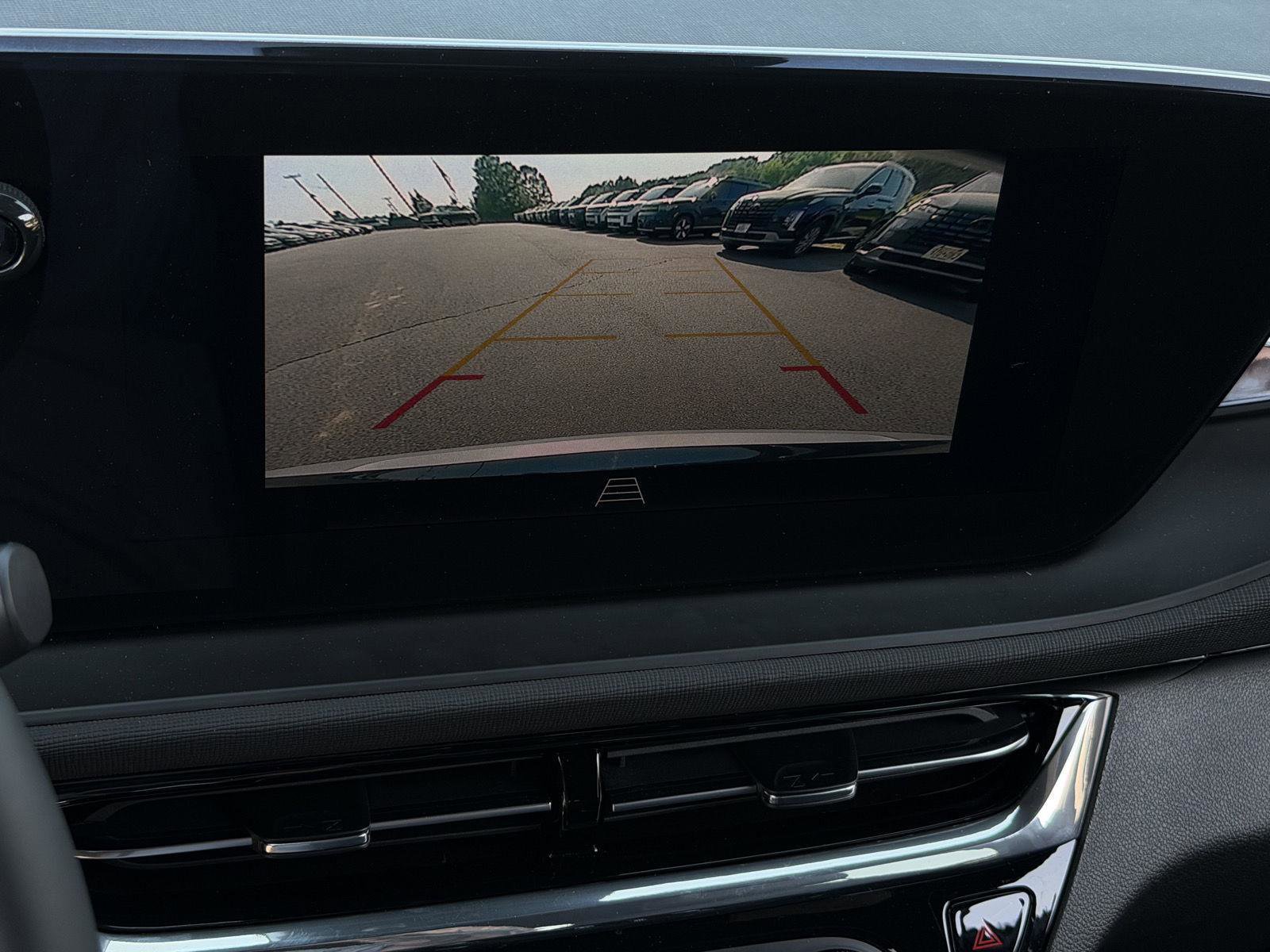Used 2025 Buick Envista Sport Touring w/ Convenience I Package FWD image 14