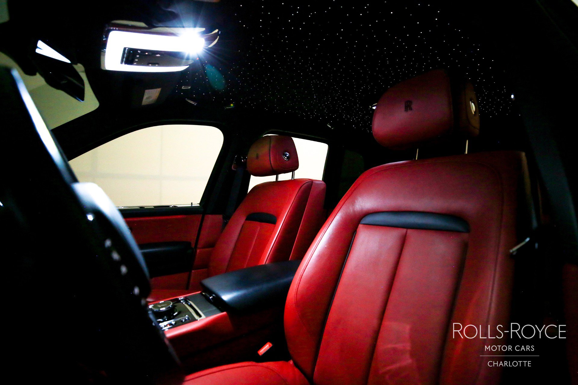 Certified 2022 Rolls-Royce Cullinan w/ Dark Exterior Package image 12