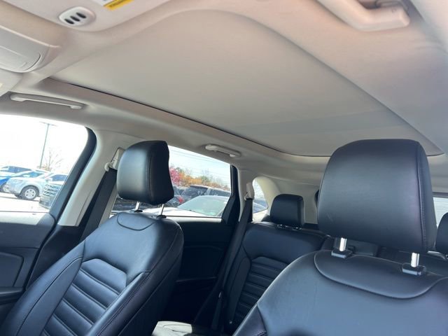 Used 2022 Ford Edge SEL w/ Convenience Package AWD/4WD image 15