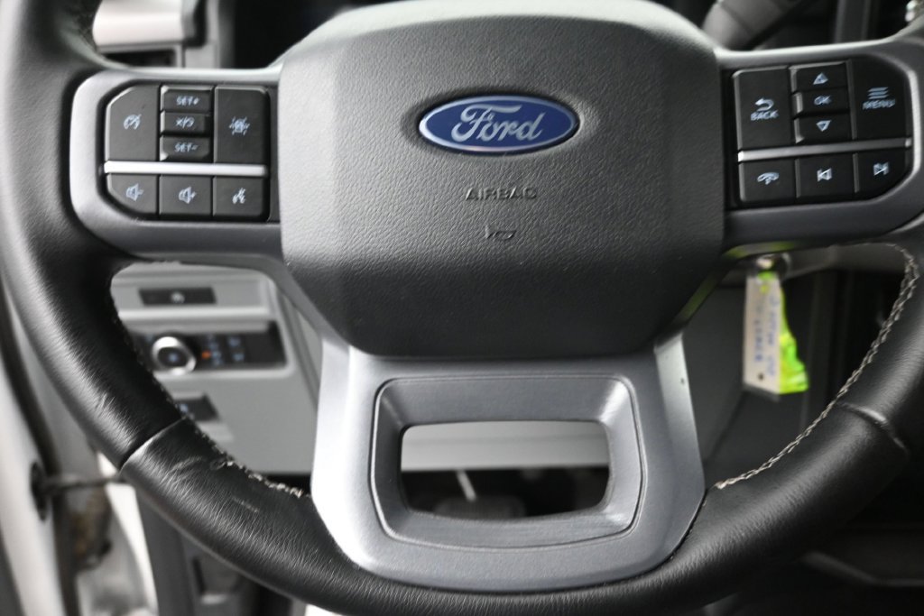 Used 2025 Ford F150 XLT w/ Equipment Group 301A Standard AWD/4WD image 17
