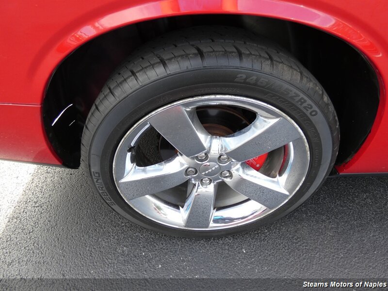 Used 2011 Dodge Challenger RWD image 17