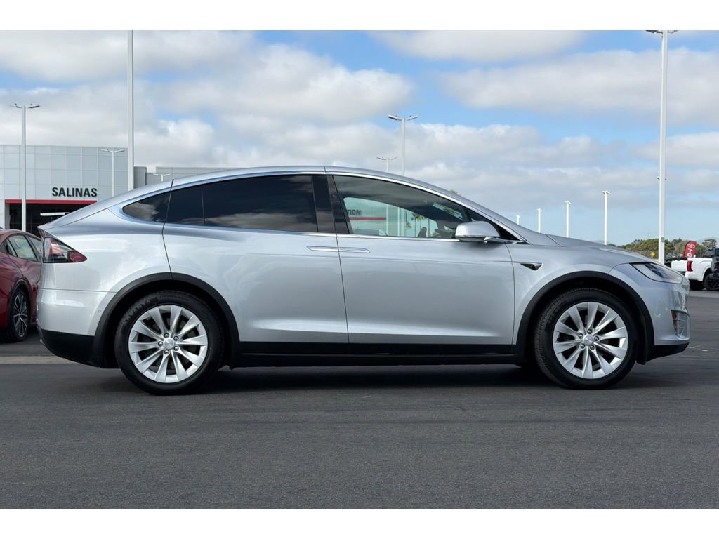 Used 2018 Tesla Model X Long Range AWD/4WD image 3