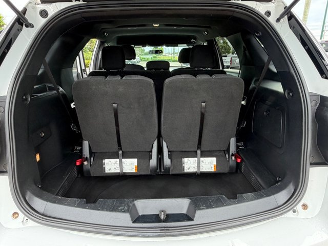 Used 2017 Ford Explorer XLT FWD image 23