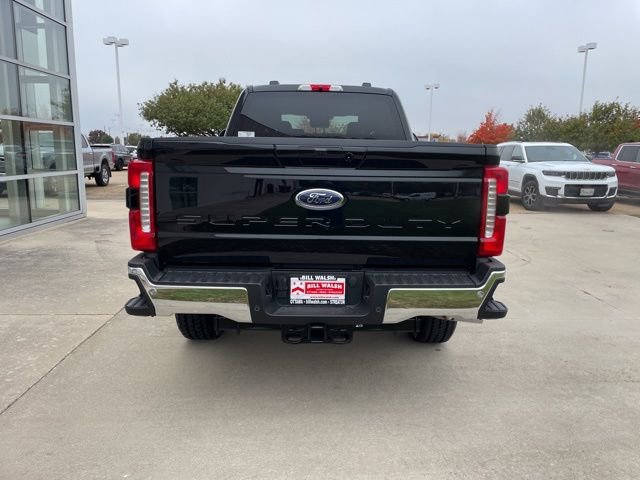 New 2026 Ford F250 Lariat w/ FX4 Off-Road Package AWD/4WD image 6