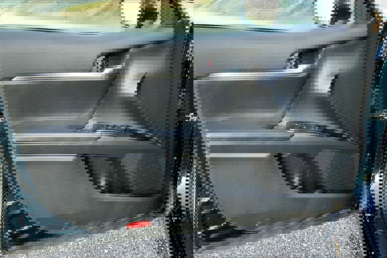 Used 2020 Toyota Camry SE image 22