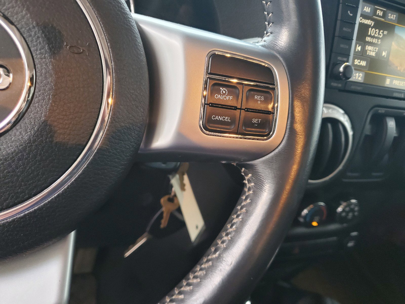 Used 2014 Jeep Wrangler Freedom Edition image 9