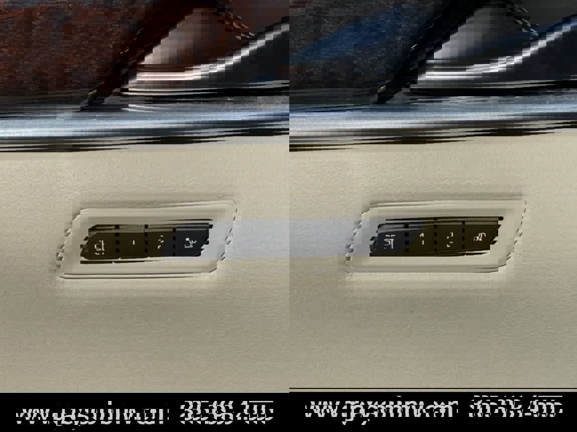 Used 2016 Cadillac XTS Luxury w/ Driver Awareness Package image 14