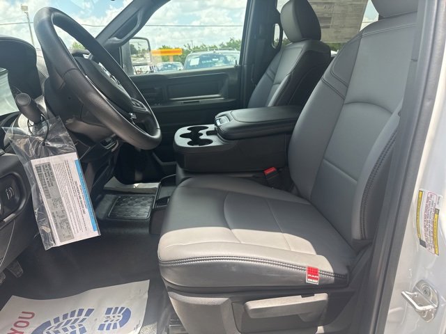 New 2025 RAM 5500 Tradesman image 17